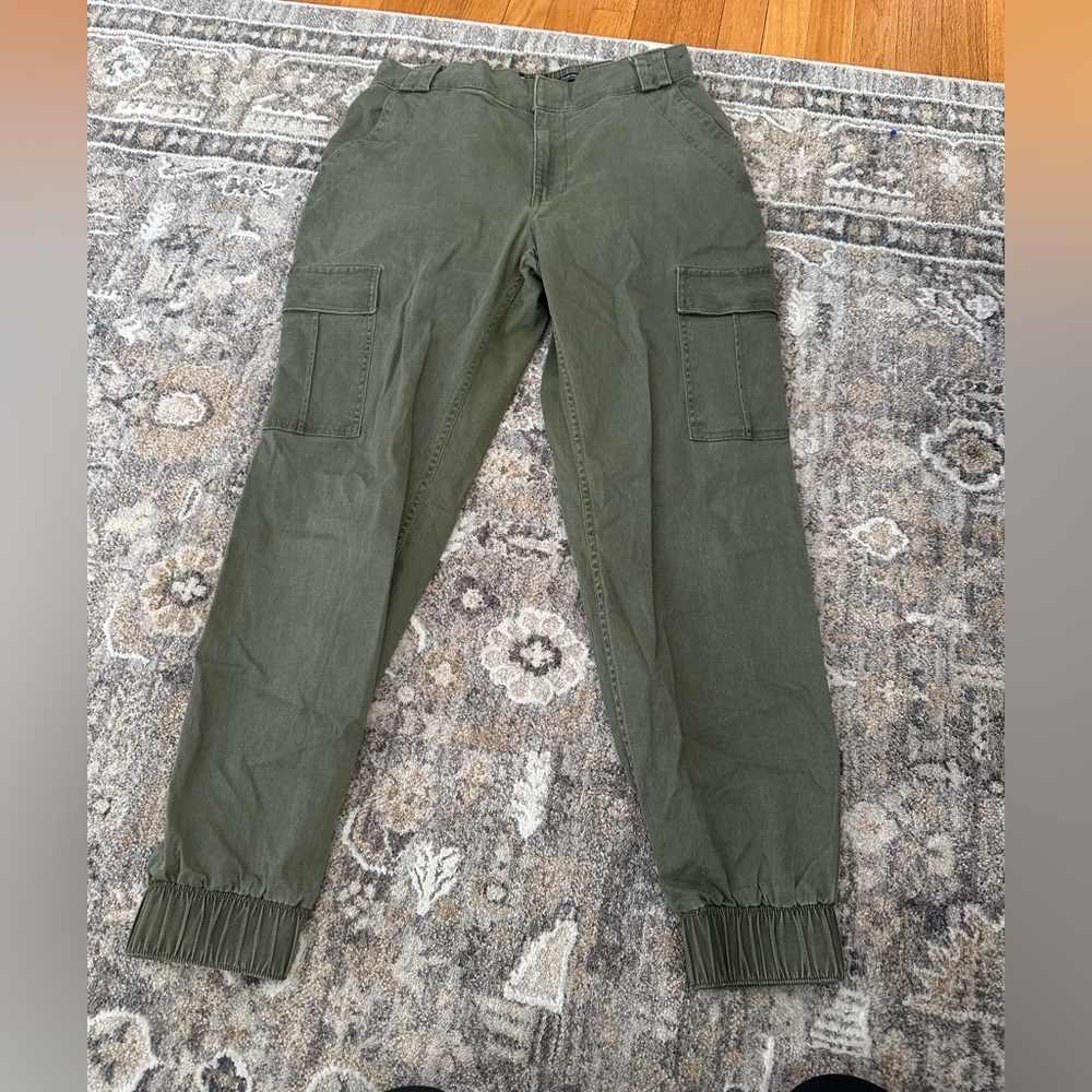Hollister Olive Cargo Pants for women